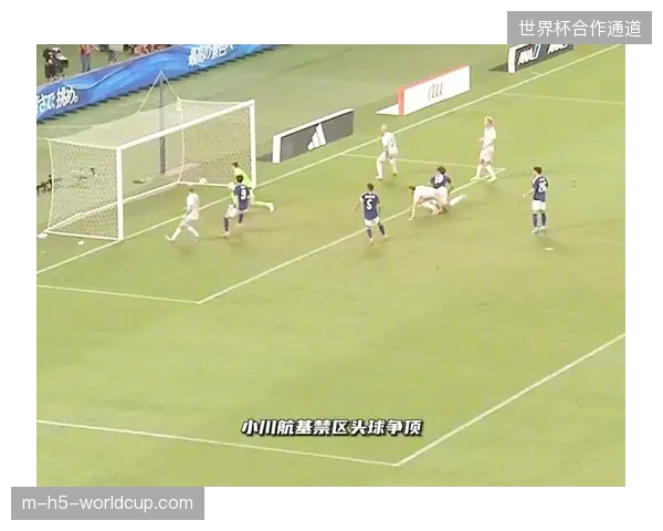 森保一检验半场攻防阵型，日本队凭借小川航基头球绝杀冰岛获3连胜